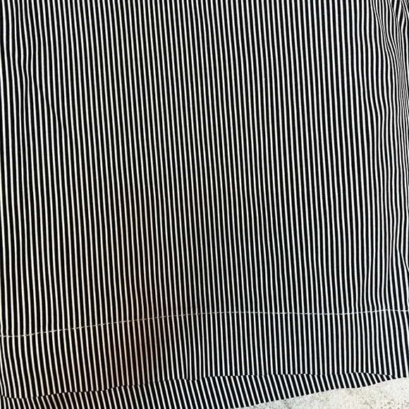 Lands’ End shorts - Picture 2 of 6